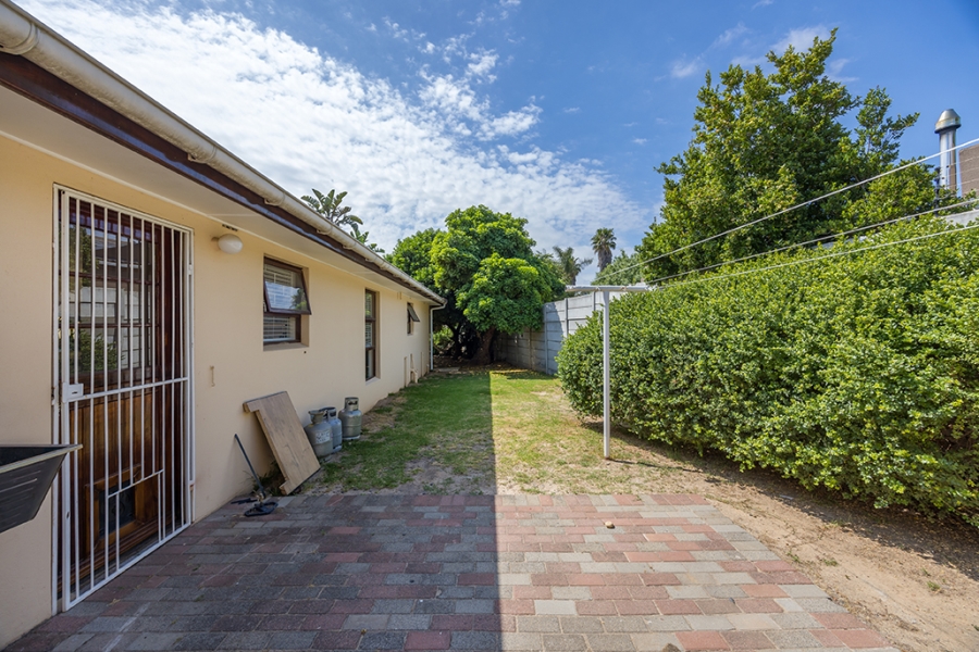 3 Bedroom Property for Sale in Vierlanden Western Cape